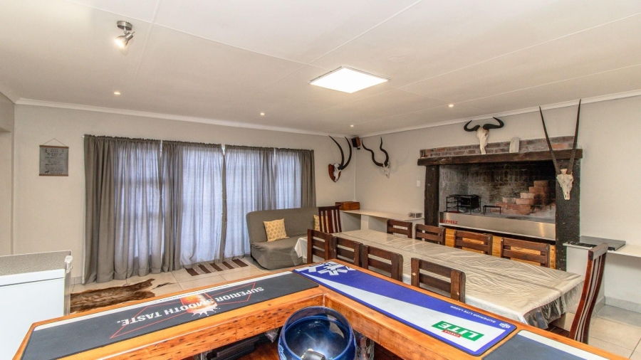 3 Bedroom Property for Sale in Franskraal Western Cape